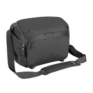 Vanguard VEO Metro S7L schwarz Schultertasche