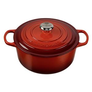 Le Creuset Signature Casserole round 26 cm Cerise