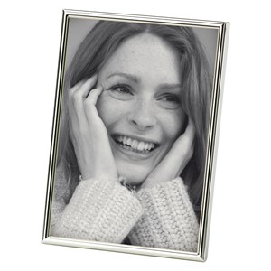 Walther Chloe silver  13x18 Portrait Frame WD318S