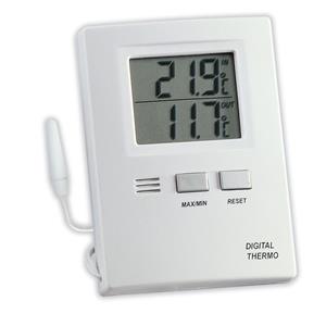 TFA 30.1012           Digitales Innen-Außen-Thermometer