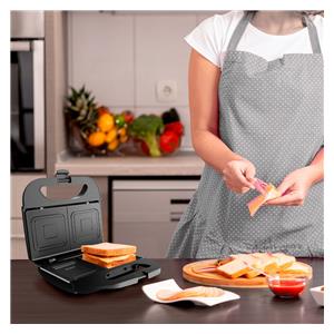 Black+Decker BXSA753E sandwich toaster 2