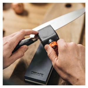 FISKARS PREMIUM SHARPENING SET - WHETSTONE 4