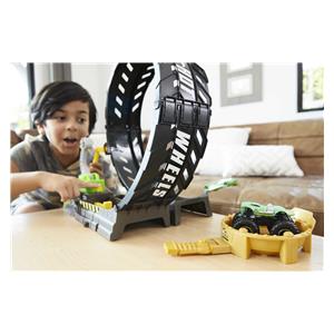 Hot Wheels Monster Trucks Epic Loop Challenge Play Set 3