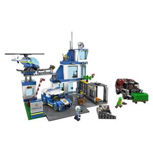 LEGO City 60316 Police Station 5