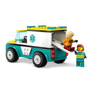 LEGO CITY 60403 EMERGENCY AMBULANCE AND SNOWBOARDER 5