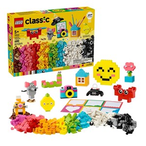 LEGO CLASSIC 11042 Creative Happy Box