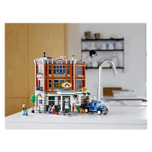 LEGO CREATOR EXPERT 10264 CORNER GARAGE 12