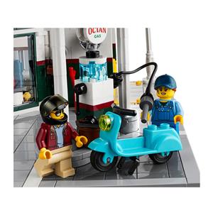 LEGO CREATOR EXPERT 10264 CORNER GARAGE 14