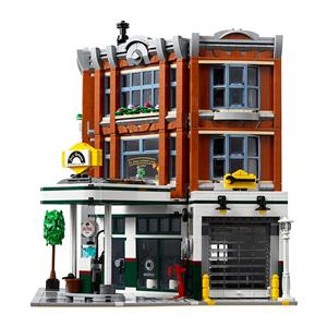 LEGO CREATOR EXPERT 10264 CORNER GARAGE 9