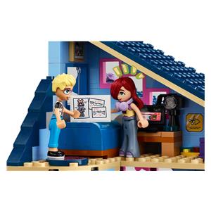 LEGO FRIENDS 42620 OLLY AND PAISLEY'S FAMILY HOUSES 8