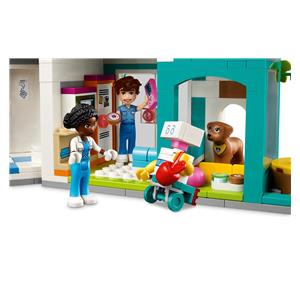 LEGO FRIENDS 42621 HEARTLAKE CITY HOSPITAL 7