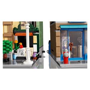 LEGO ICONS 10297 BOUTIQUE HOTEL 5