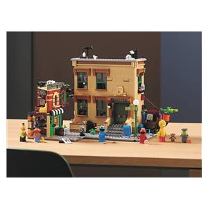 LEGO IDEAS 21324 123 SESAME STREET 11