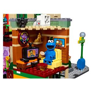 LEGO IDEAS 21324 123 SESAME STREET 5