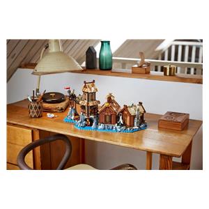 LEGO IDEAS 21343 VIKING VILLAGE 11