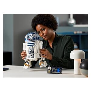 LEGO STAR WARS 75308 R2-D2 9