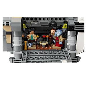 LEGO Star Wars 75374 4