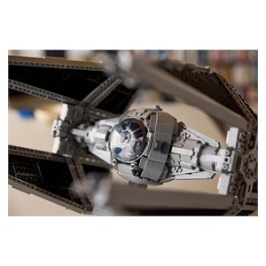 LEGO STAR WARS 75382 TIE Interceptor