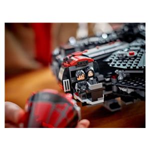 LEGO STAR WARS 75389 The Dark Falcon 2