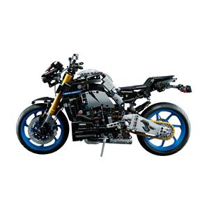 LEGO TECHNIC 42159 YAMAHA MT-10 SP 5