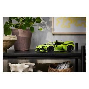 LEGO TECHNIC 42161 LAMBORGHINI HURACÁN TECNICA