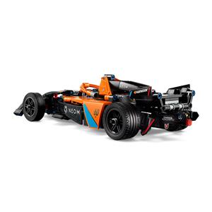 LEGO TECHNIC 42169 NEOM McLaren Formula E Team 6