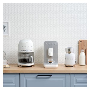 Smeg 50's Style Drip Filter Coffee Machine DCF02WHEU White