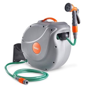 VonHaus Wall-Mounted Hose Holder 30m Auto Roll-Up 8-Function Spray Gun