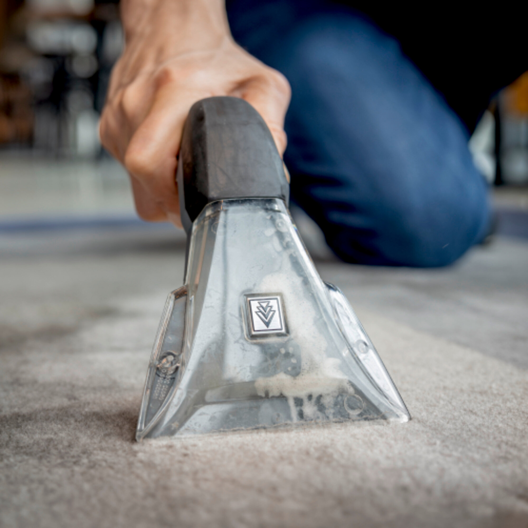 Detalj mlaznice Karcher Puzzi 2/1 Bp za dubinsko čišćenje