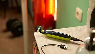 Punjenje Philips OneBlade 360 QP2724 23 aparata za brijanje